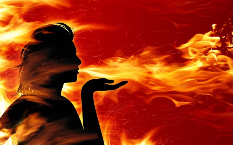 Mơ thấy lửa đánh con gì để ăn chắc Mo thay lua danh con gi de an chac