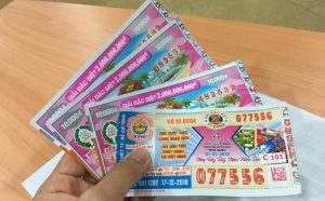 Nhu the nao la giai an ui, giai khuyen khich?
