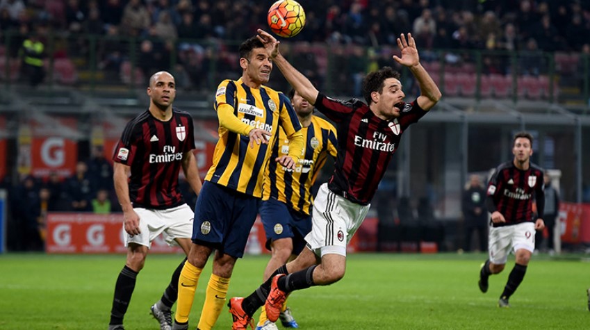 Phan tich keo tran AC Milan vs Hellas Verona chi tiet