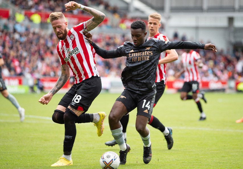 Phong do Brentford vs Arsenal ra sao?
